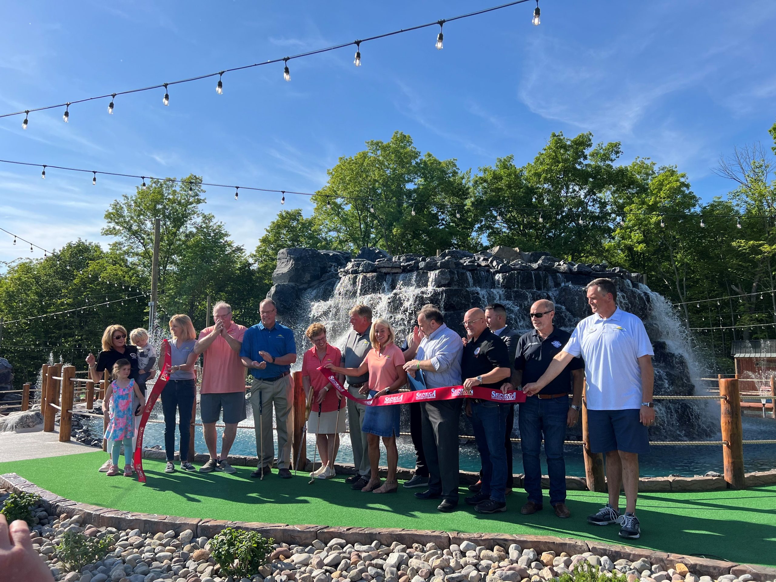 Putt & Play Ribbon Cutting Photo